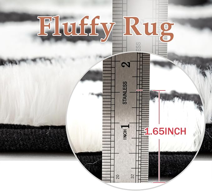 PureCozy Checkered Rug 5x7 Fluffy Shag Living Room Black and White Area Rug Modern Washable Carpet Soft Shaggy Non Slip Indoor Plush Fuzzy Rugs for Bedroom Dorm Office Home Aesthetic Decor