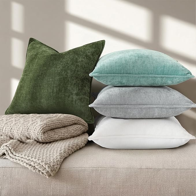 decorUhome Fall Couch Throw Pillow Covers 12x20 Set of 2, Decorative Soft Velvet Modern Cozy Chenille Lumbar Pillow Cases with Elegant Design for Sofa Bed Living Room Home Decor, Moss Green