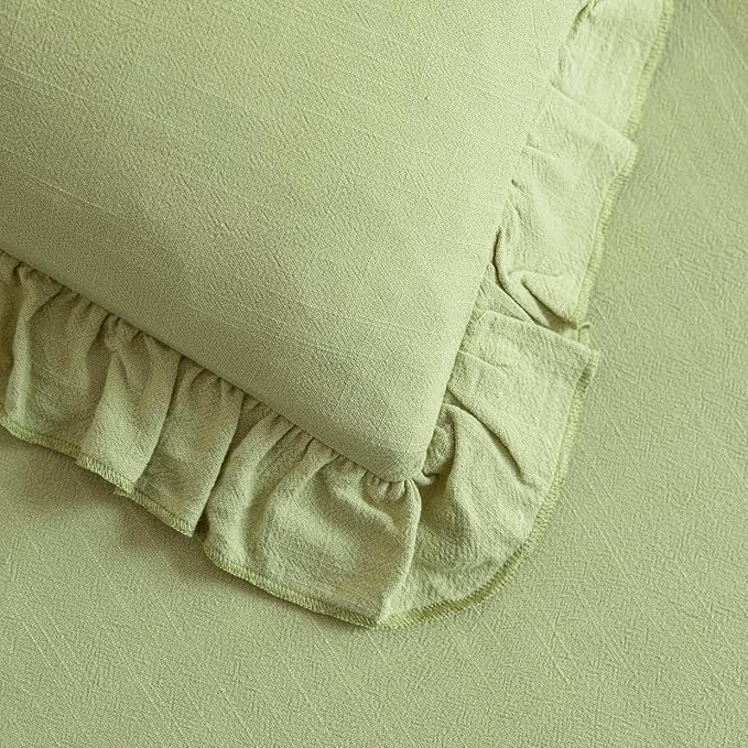 Foindtower Set of 2 Decorative Linen Fringe Ruffle Throw Pillow Covers Soft Boho Farmhouse Cushion Cover Cozy Accent Retro Pillowcase for Couch Sofa Bed Living Room Home Decor,20×20 Inch,Light Green