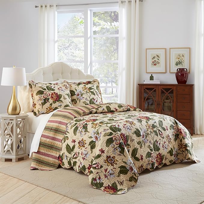 Waverly Laurel Spring 3-Piece Quilt Set – Full/Queen - 100% Cotton Lightweight Bedding in Parchment
