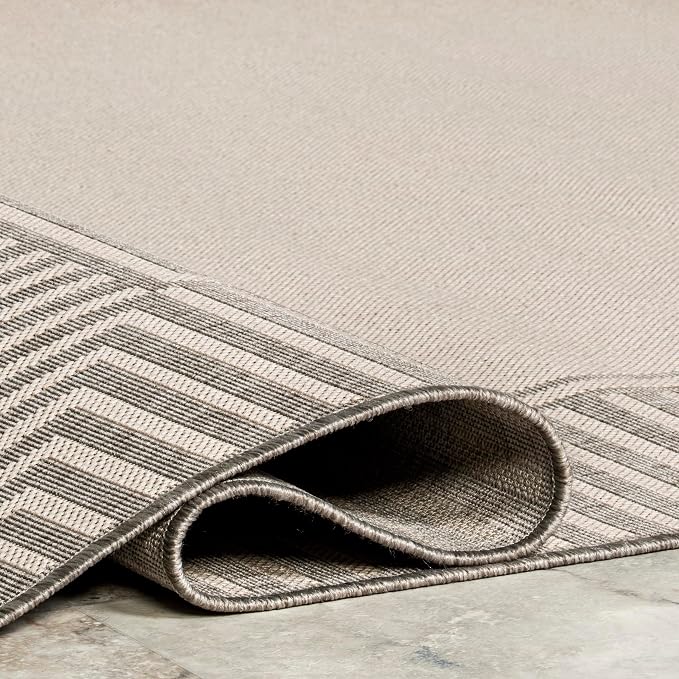 Nuloom Asha Light Grey/Ivory, 4' x 6', Casual, Striped Border, Soft and Cozy, High Traffic, Easy Clean, Durable Area Rug for Indoor/Outdoor Patio, Deck, Porch, Garden, Courtyard
