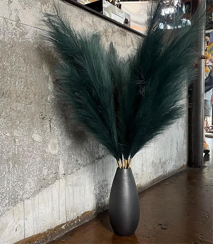 Premium Faux Dark Green Pampas Grass – 43.3" Tall Fluffy Decor, 8pcs 18-Branch One-Piece Stems No Assembly, Luxury Silk-Feel Feather Flowers for Boho Botanical Jungle Home Decor (Forest Green, 110cm)