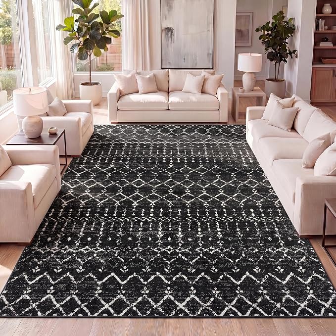 JONATHAN Y Boho Vintage Diamond Black/Ivory Indoor Area Rug 4X6 ft, Moroccan Hype for Living Room, Bedroom, Kitchen, Office, Easy-Cleaning, High Traffic, Pet-Friendly, Non-Shedding (MOH101D-4)