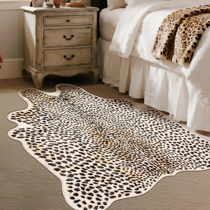 Leopard Rug Cheetah Print Carpet - Animal Printed Skin Area Rug Faux Fur Hide Room Decor for Bedroom Living Room 3.1x3.3ft