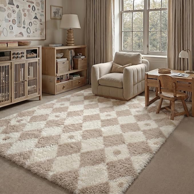 PureCozy Checkered Rug 5x7 Fluffy Shag Living Room Beige Area Rug Modern Washable Carpet Soft Shaggy Non Slip Indoor Plush Fuzzy Rugs for Bedroom Dorm Office Home Aesthetic Decor