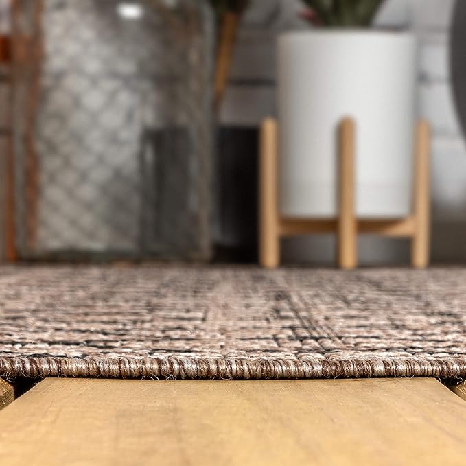 JONATHAN Y Moroccan Geometric Indoor Outdoor Square Area Rug 5X5 Natural/Black, Ourika Textured Weave for Backyard, Patio, Porch, Easy-Cleaning, High Traffic Pet-Friendly, Non-Shedding SMB108D-5SQ