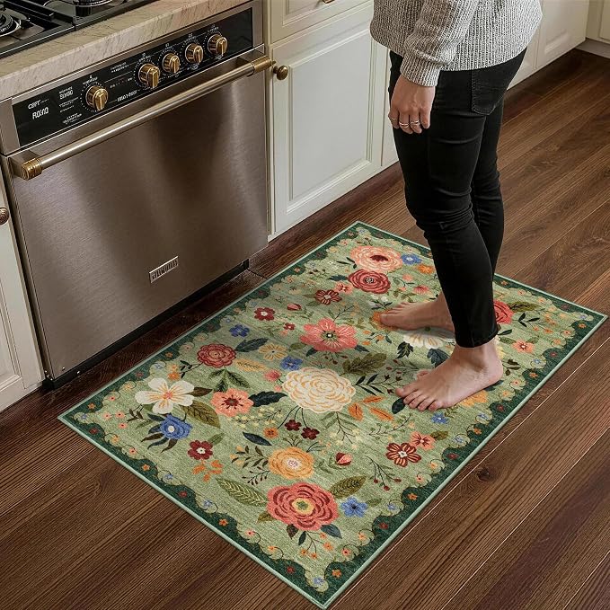 2x3 Washable Area Rug for Entryway Vintage Boho Floral Rug Non-Slip Low Pile Soft Faux Wool Small Carpet Kids and Pets Friendly for Bathroom Bedroom Kitchen Hallway Bedside Home Decor Rug Light Green