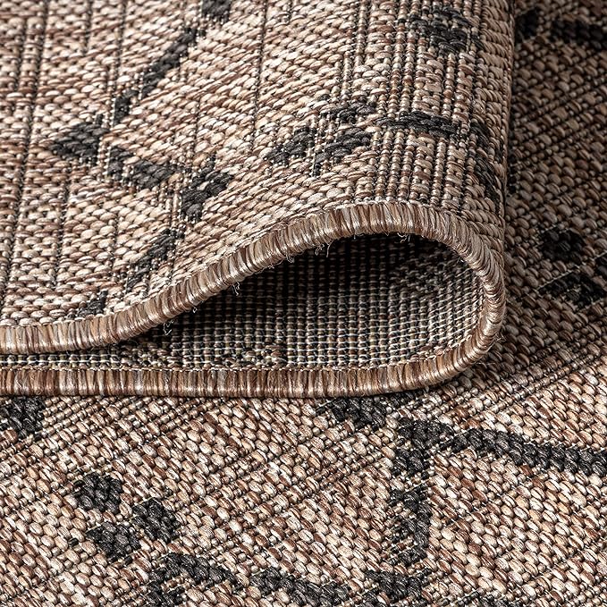 JONATHAN Y Moroccan Geometric Indoor Outdoor Area Rug 10X14 Natural/Black, Ourika Textured Weave for Backyard, Patio, Porch, Easy-Cleaning, High Traffic, Pet-Friendly, Non-Shedding (SMB108D-14)