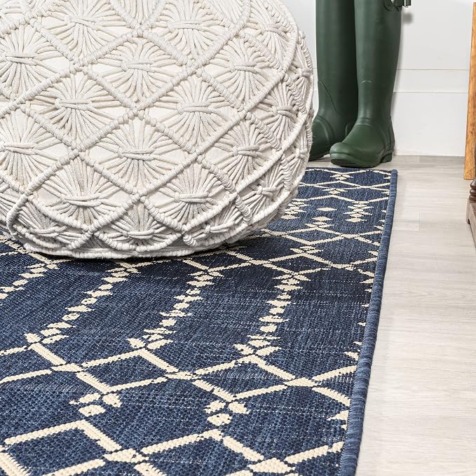 JONATHAN Y Moroccan Geometric Indoor Outdoor Square Area Rug 3X3 Navy/Beige, Ourika Textured Weave for Backyard, Patio, Porch, Easy-Cleaning, High Traffic, Pet-Friendly, Non-Shedding (SMB108K-3SQ)