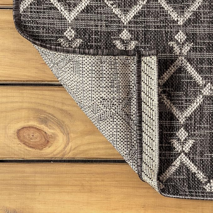 JONATHAN Y Moroccan Geometric Indoor Outdoor Runner Rug 2X8 Black/Gray, Ourika Textured Weave for Backyard, Patio, Porch, Easy-Cleaning, High Traffic, Pet-Friendly, Non-Shedding (SMB108F-28)