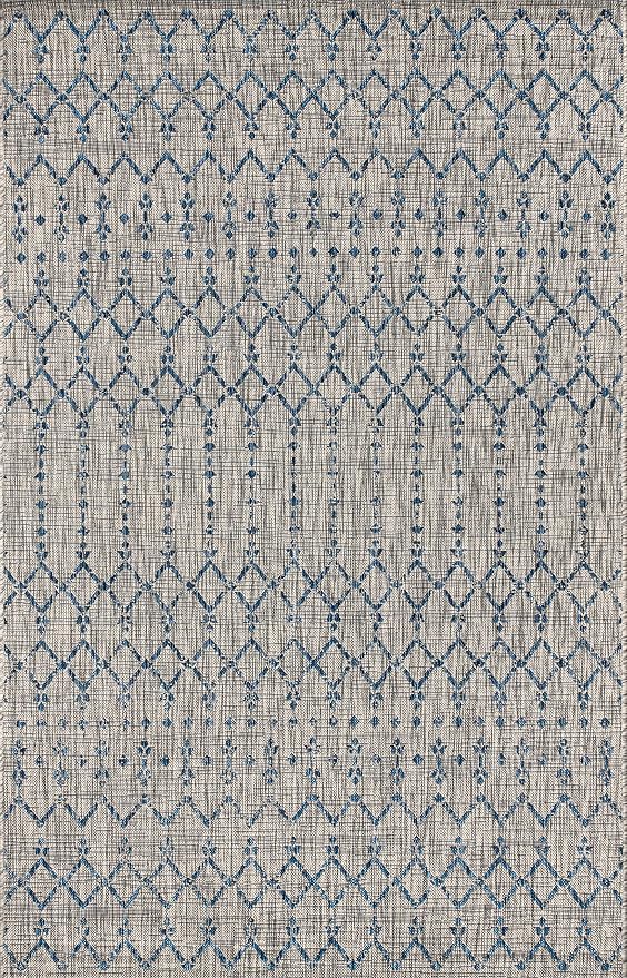 JONATHAN Y Moroccan Geometric Indoor Outdoor Area Rug 4X6 Light Gray/Navy, Ourika Textured Weave for Backyard, Patio, Porch, Easy-Cleaning, High Traffic, Pet-Friendly, Non-Shedding (SMB108A-4)