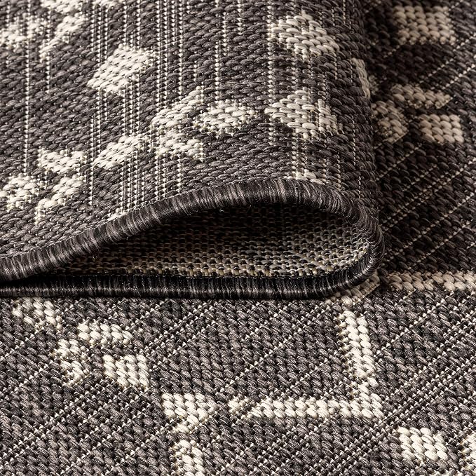 JONATHAN Y Moroccan Geometric Indoor Outdoor Area Rug 10X14 Black/Gray, Ourika Textured Weave for Backyard, Patio, Porch, Easy-Cleaning, High Traffic, Pet-Friendly, Non-Shedding (SMB108F-14)